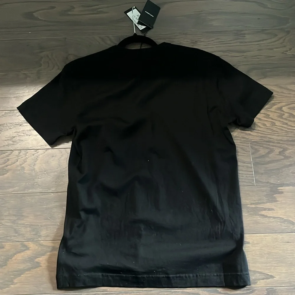 Dolce & Gabbana Essentials Logo V-neck Men's T-Shirt - Black - Picture 3 of 5